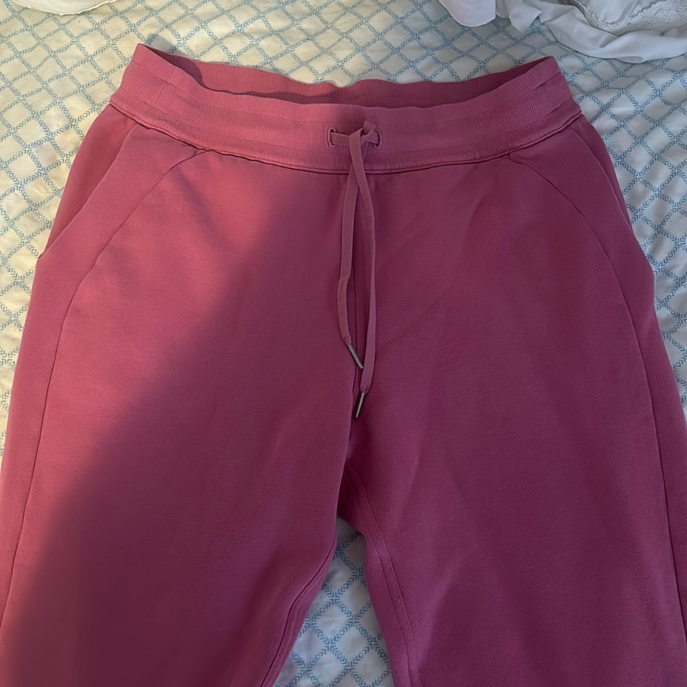 lululemon pink joggers, size 12, EUC